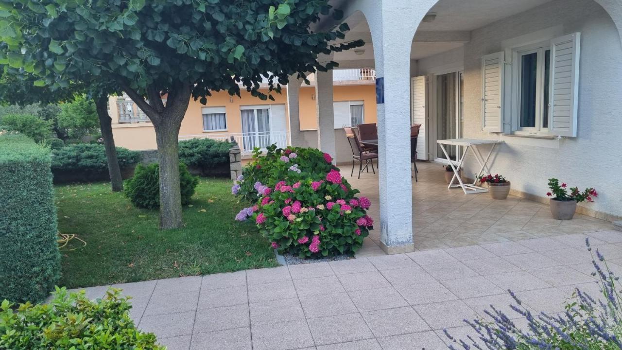 Apartment Nina Novi Vinodolski Eksteriør bilde