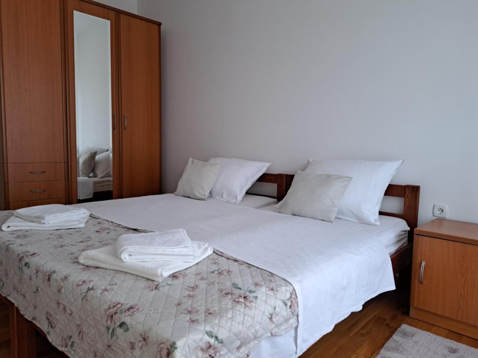 Apartment Nina Novi Vinodolski Eksteriør bilde